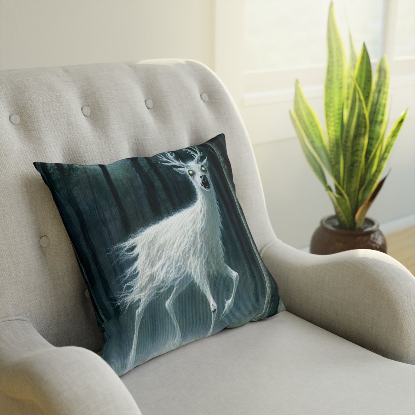 Sisustustyyny Ghost deer