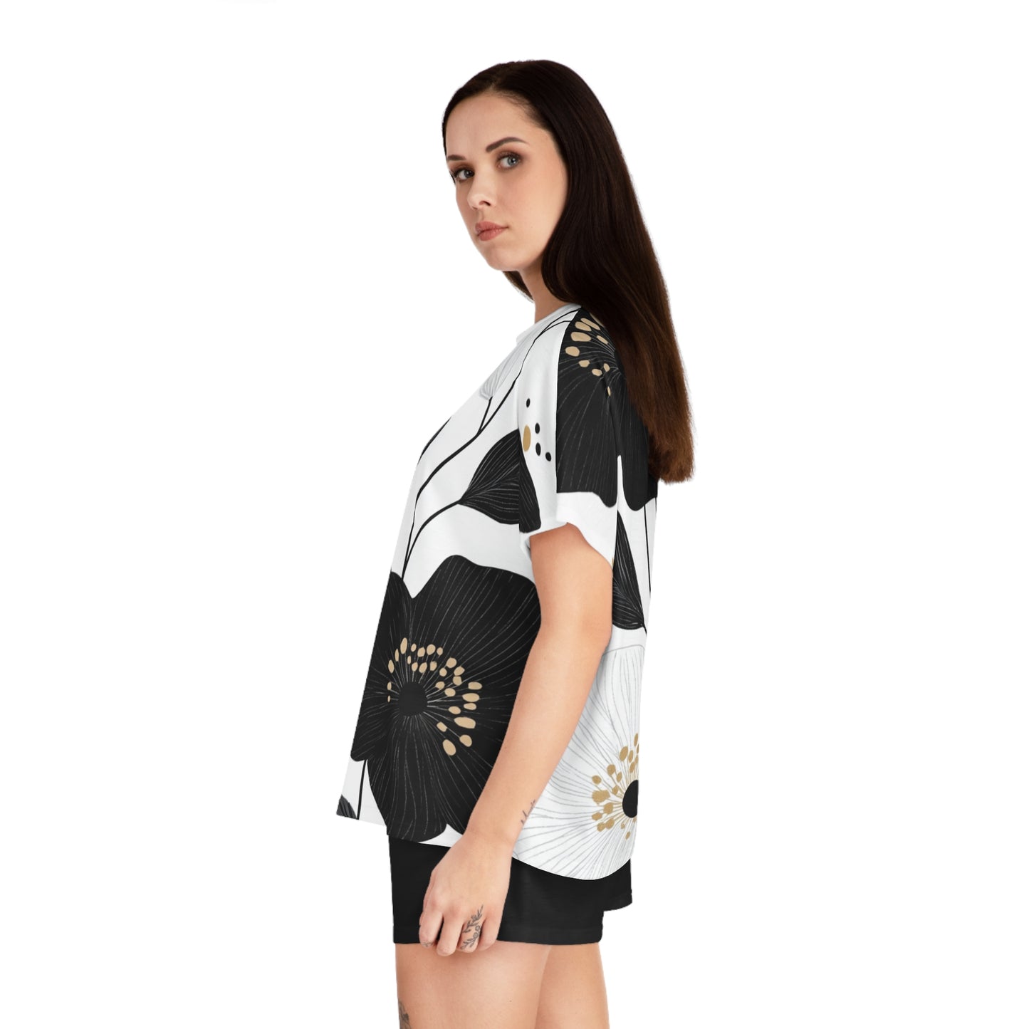 Naisten yöasusetti- Floral Minimalist Drama